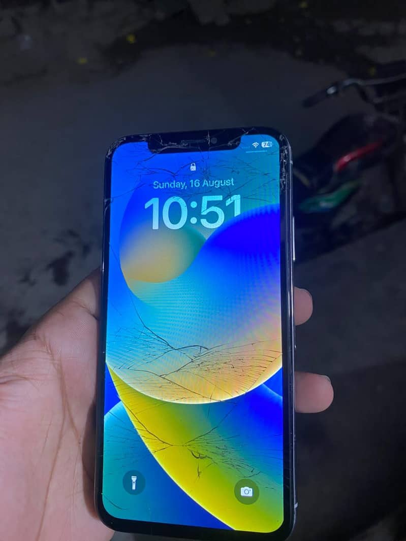 Apple iPhone X 1