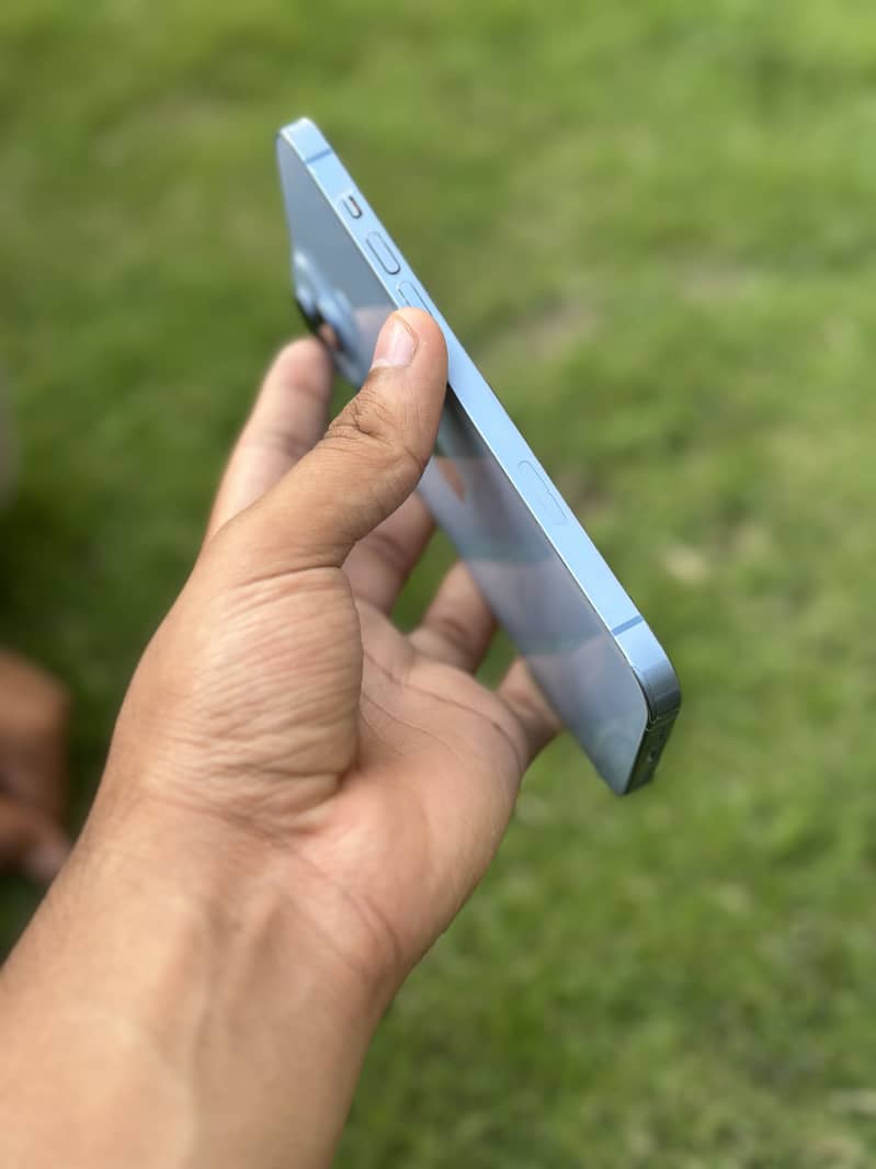 Apple iPhone 14 plus 2