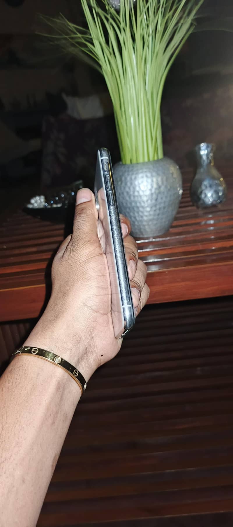 Apple iPhone X 4