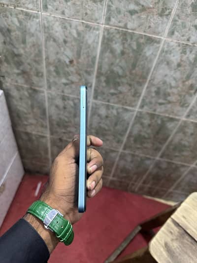 Tecno Spark Go 2 4 64