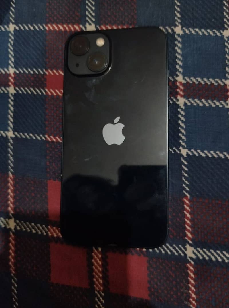 Apple iPhone 13 0