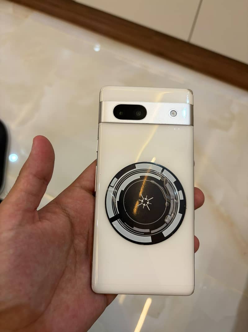 Google Pixel 7a 4