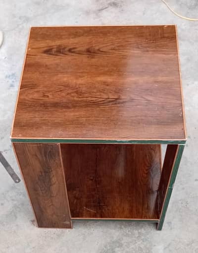 wooden side table