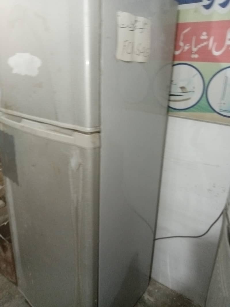 refrigerator 5