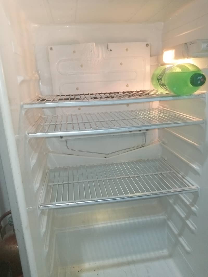 refrigerator 6