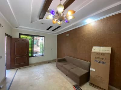 5 Marla House for Rent in j2 Block Near Canal Road Lahore
