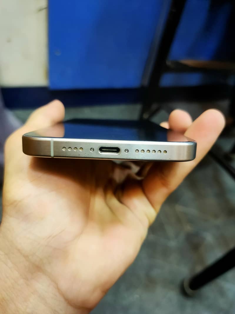 iphone 15 pro max 1