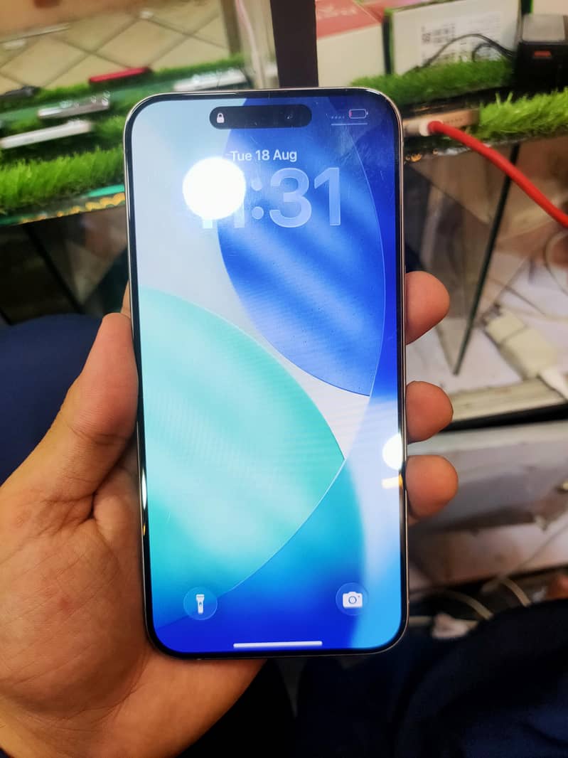 iphone 15 pro max 5