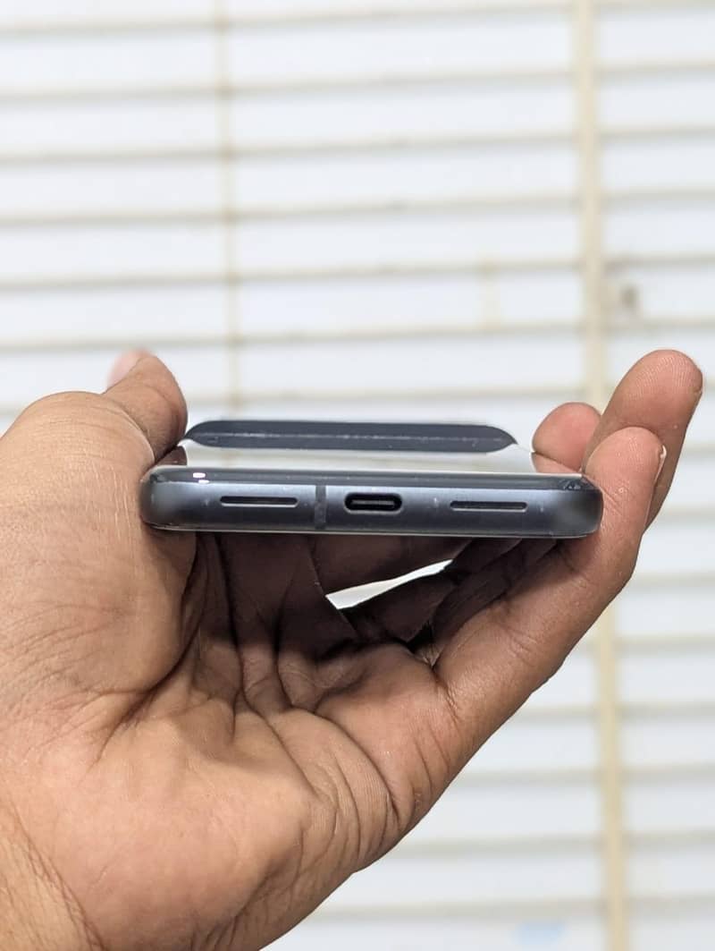 Google Pixel 8 1
