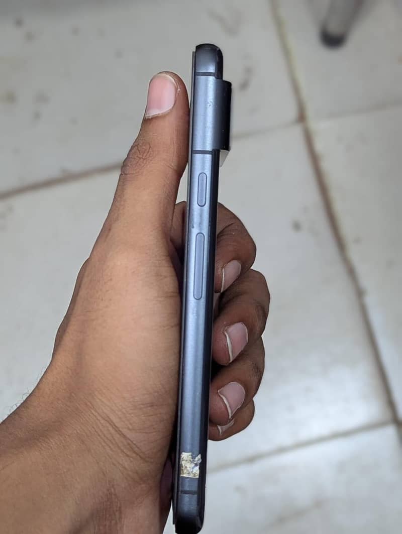 Google Pixel 8 2