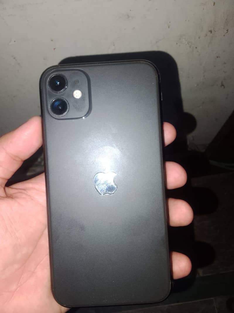 Apple iPhone 11 0