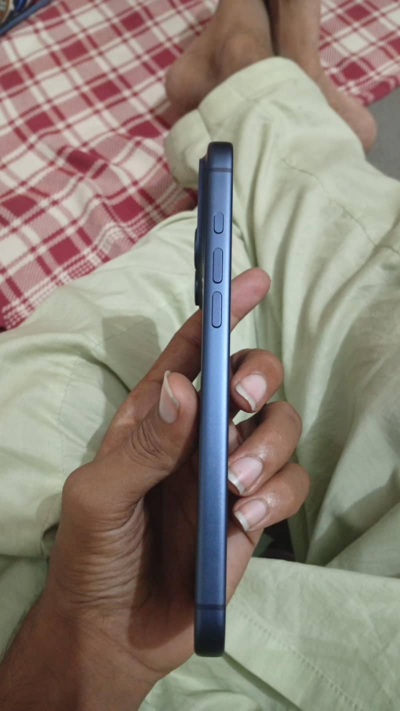 Apple iPhone 17 Pro Max 1