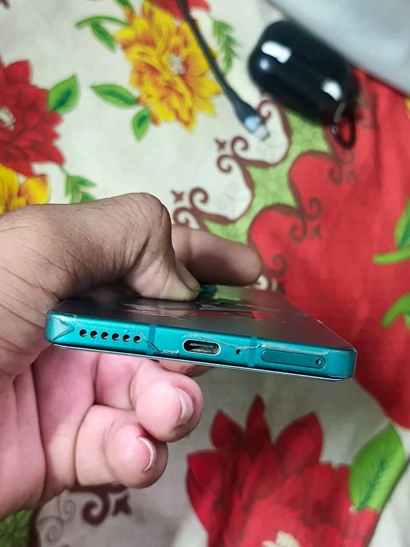 Infinix Note 50 4
