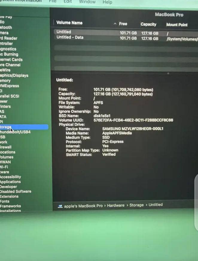 MacBook Pro i7 1