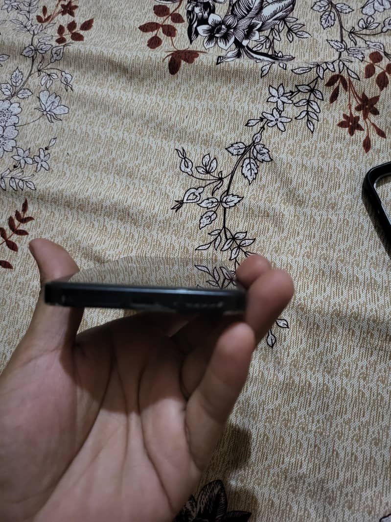 Xiaomi Redmi Note 13 0