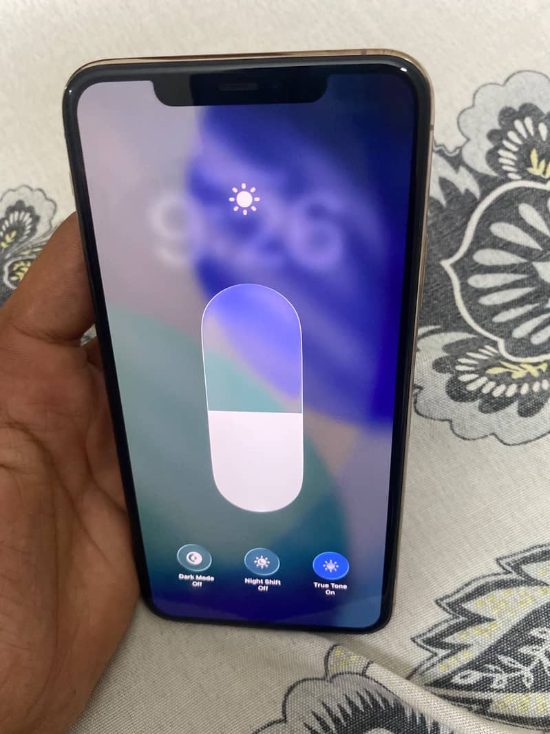 Apple iPhone 11 Pro Max 3