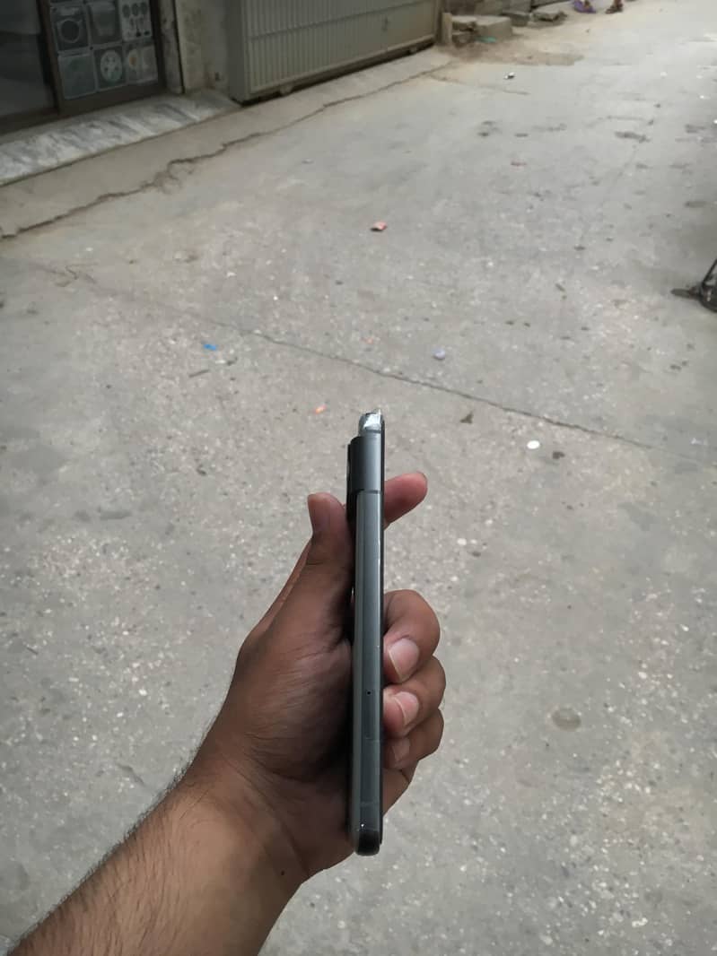 Google Pixel 8 0