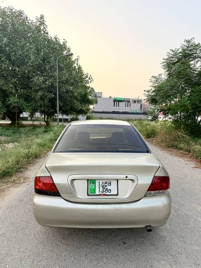 Mitsubishi Lancer 2005
