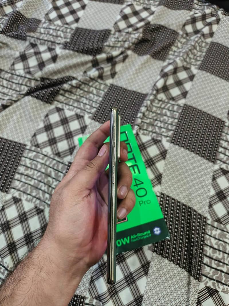 Infinix Note 40 Pro 3