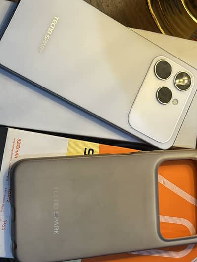 Tecno Spark 40