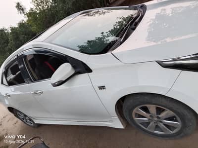 Toyota Corolla Altis 2015