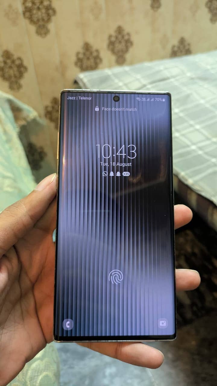 Samsung Mobile Note 10 Plus 4