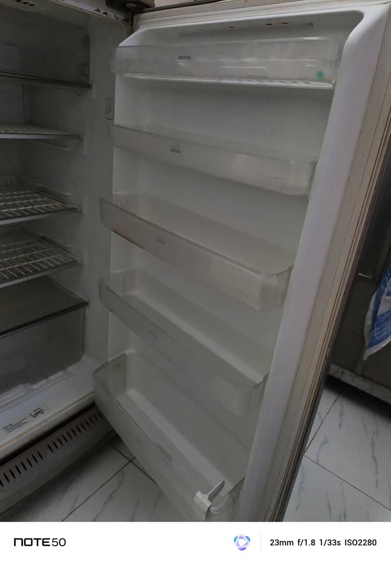 Fridge 4