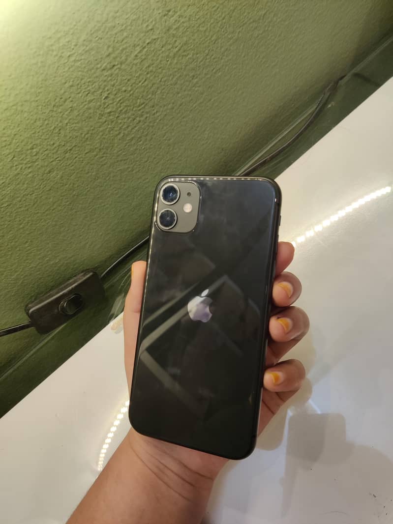 Apple iPhone 11 0