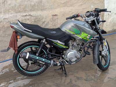 YBR 125 G