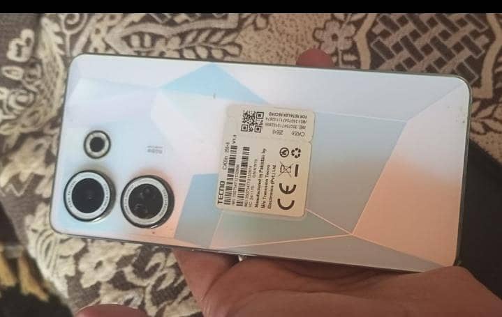 Tecno CAMON 20 3