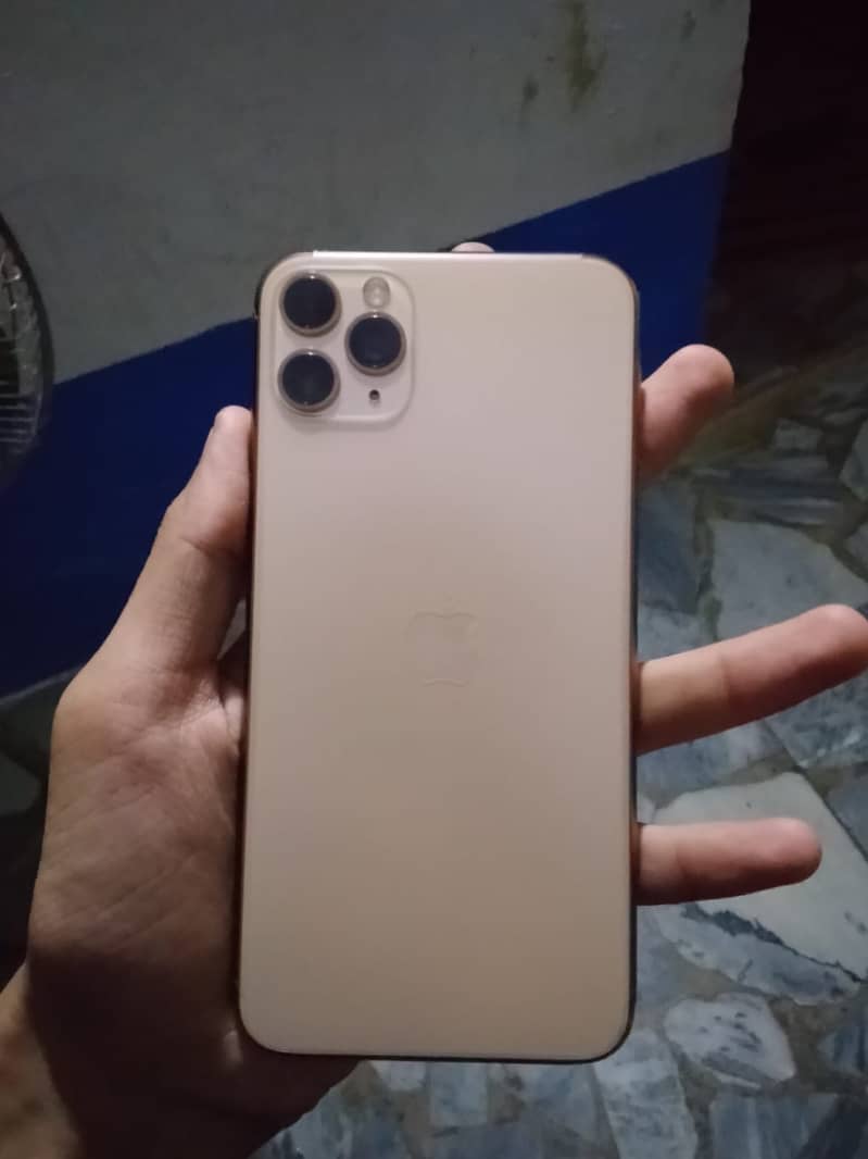 Apple iPhone 11 Pro Max 0