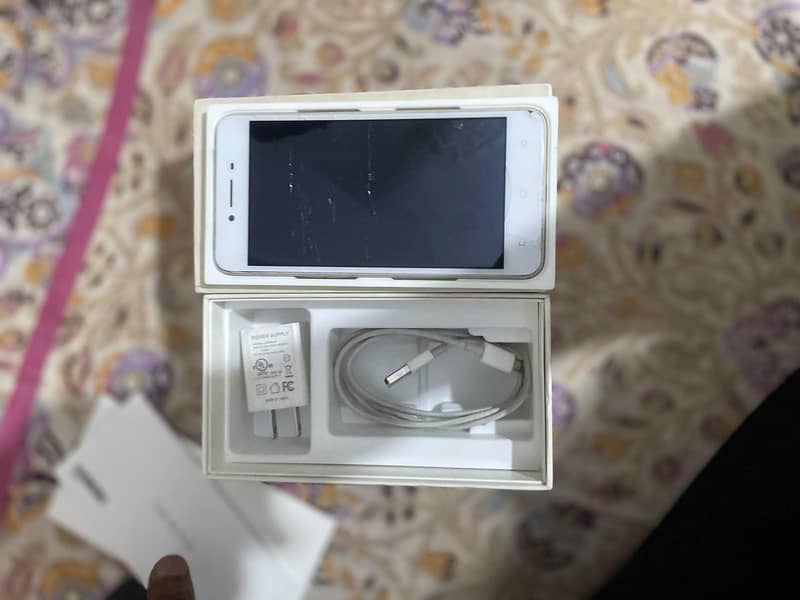 OPPO A37 1
