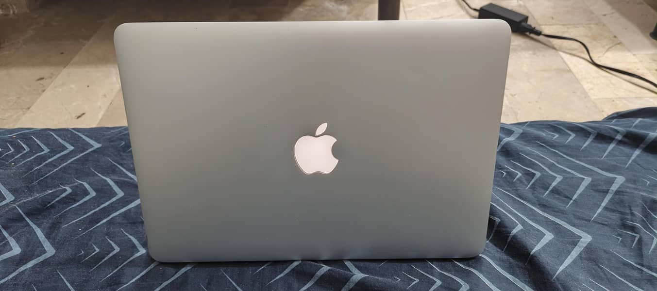 Macbook Pro 1