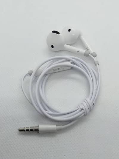 I PHONE HAND FREE , CHARGER & CONNECTOR