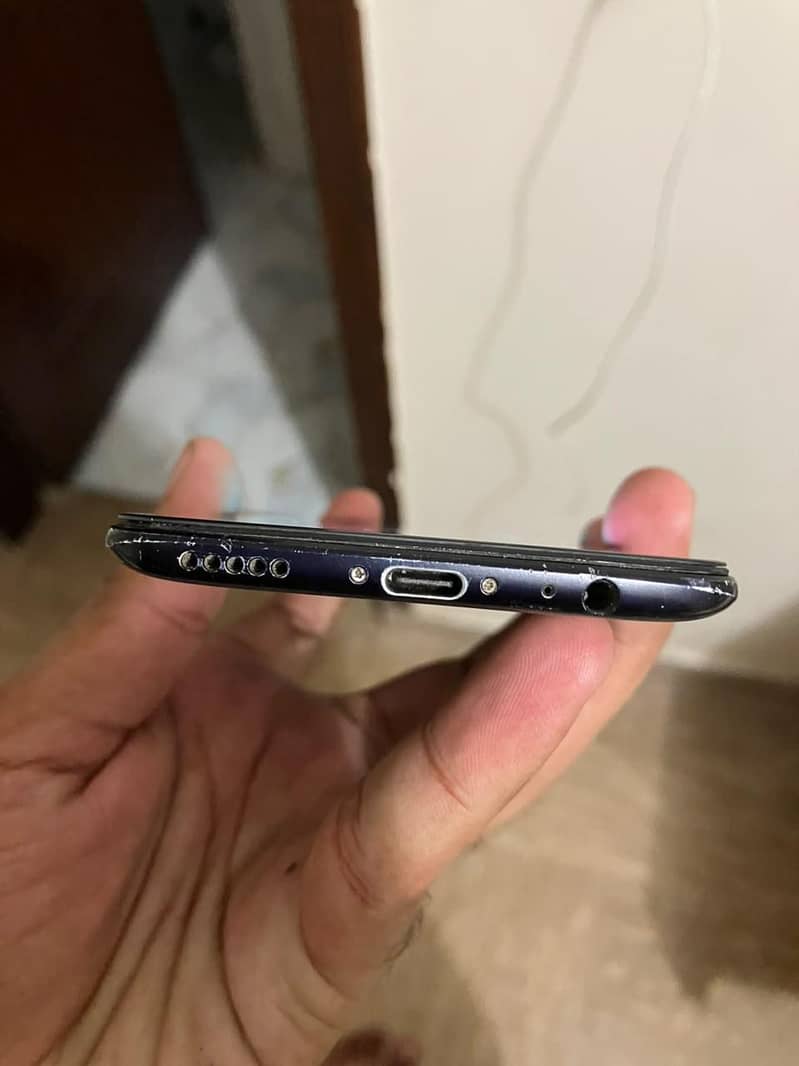 One Plus 5T 2