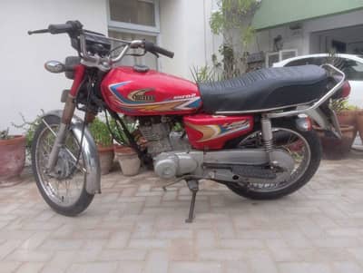 United 125 Euro II Model 2021 / Genuine Condition / Excellent Engine