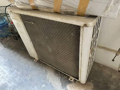 kenwood 1.5 ton Inverter AC available for sale