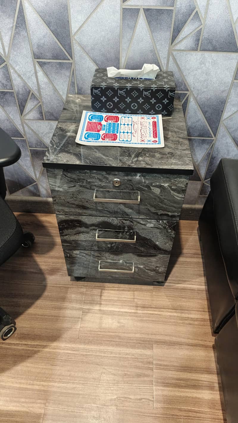 Executive Office Table 3