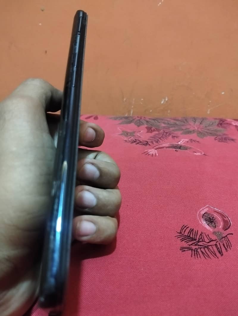 oppof15 2