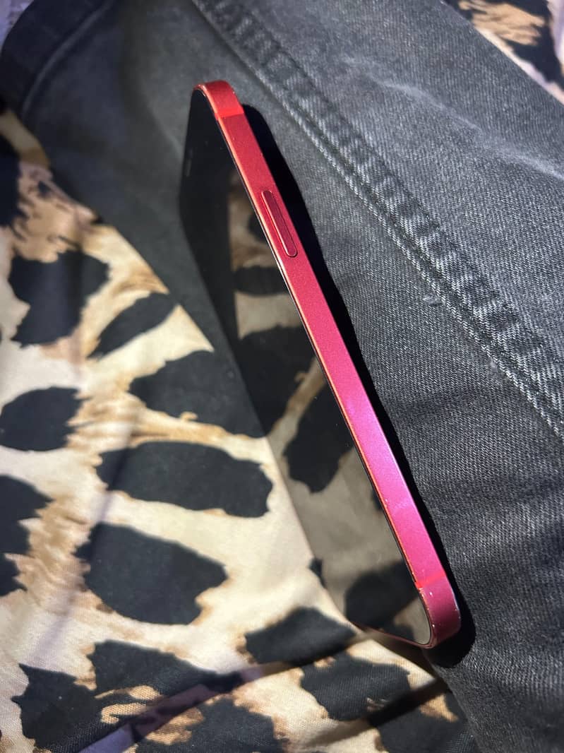 Apple iPhone 12 2