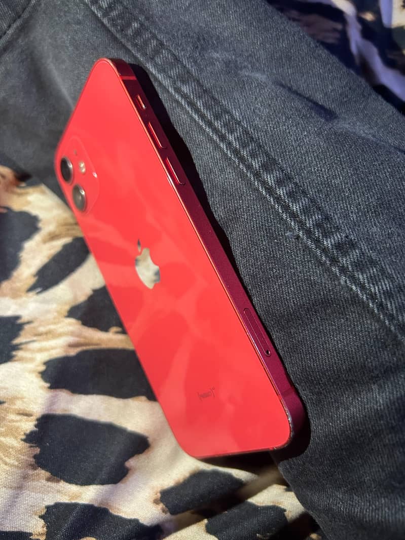 Apple iPhone 12 3