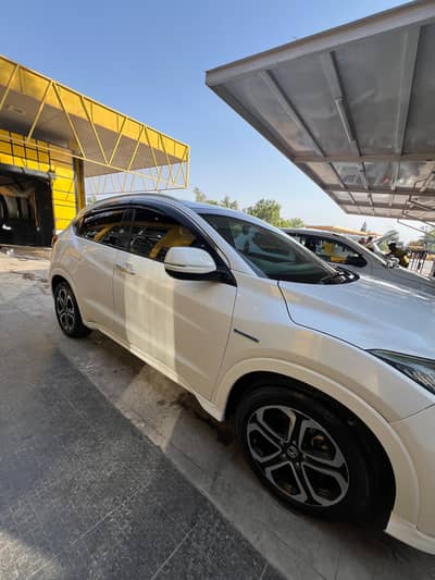 Honda Vezel 2015