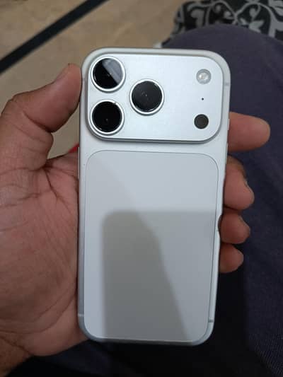 Apple iPhone 17 Pro