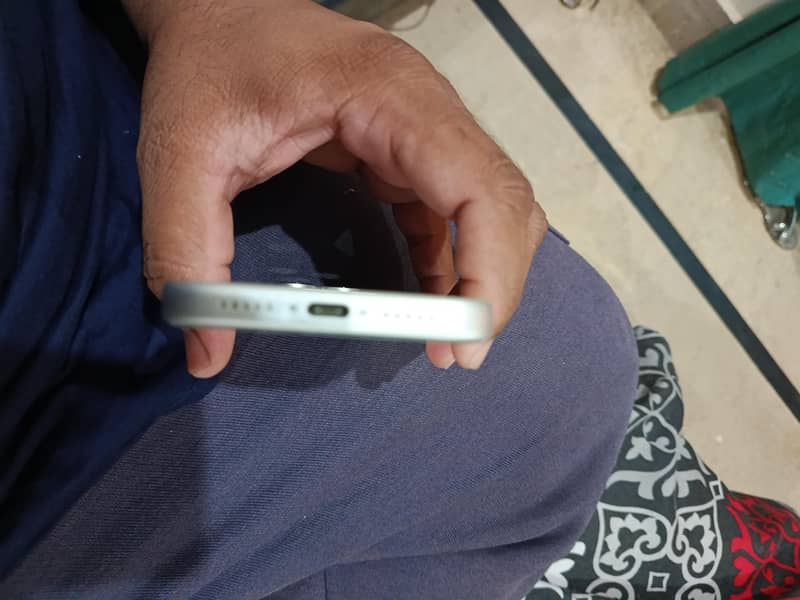 Apple iPhone 17 Pro 4