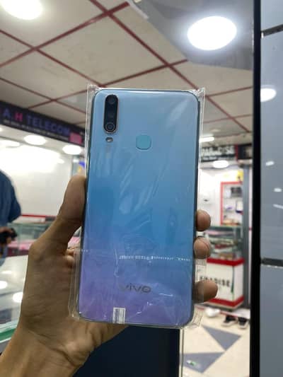 Vivo Y17