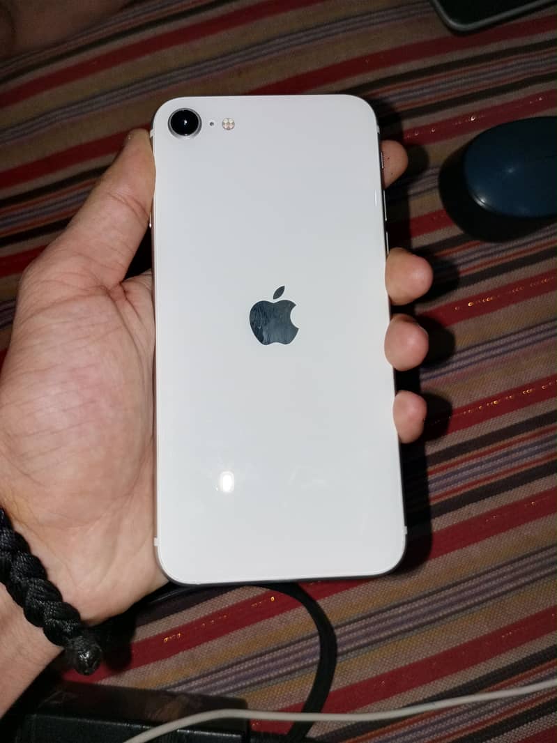 Apple iPhone SE 2