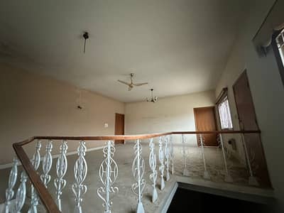 DEFENCE 1000 YARDS BUNGALOW FOR RENT