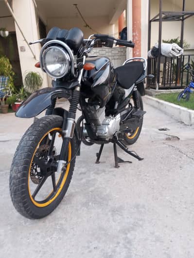 YBR 125