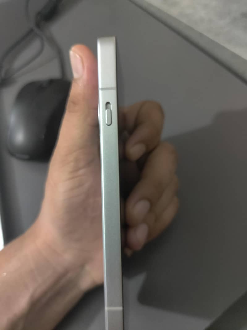 One Plus 13R 4