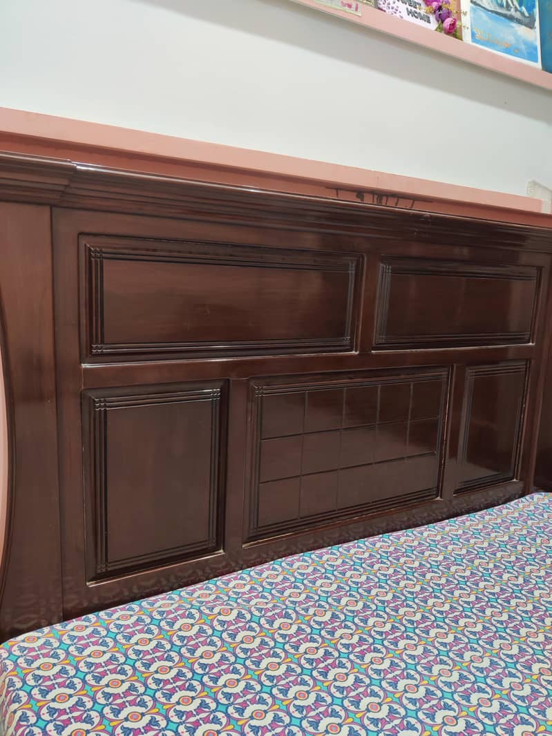 Bed,Dressing table ,side tables 1